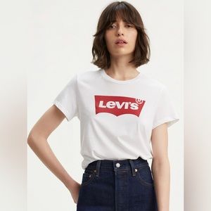 Levi’s Logo Perfect Tee